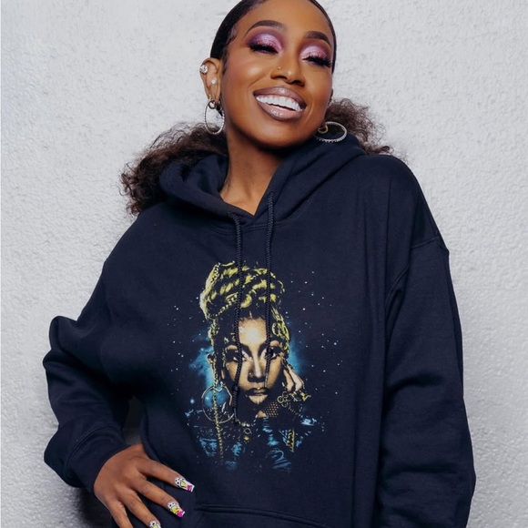 Missy Elliot Sweaters - MISSY ELLIOT TOUR HOODIE 3XL